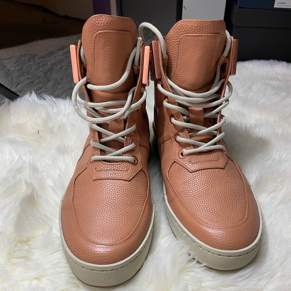 Magnus Alpha sneakers